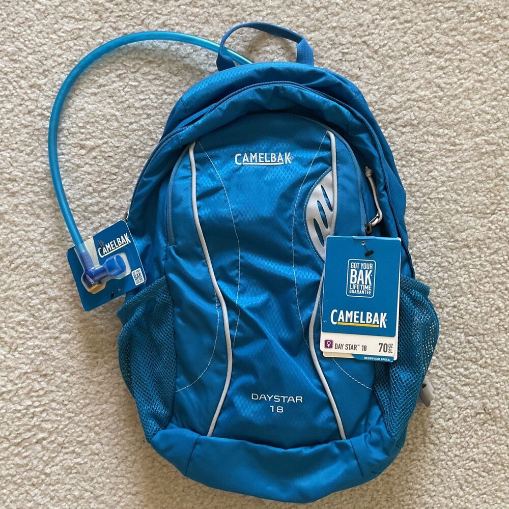 Camelbak Day Star 18 Hiking Hydration Pack 70oz Omega Reservoir 2L Womens Blue